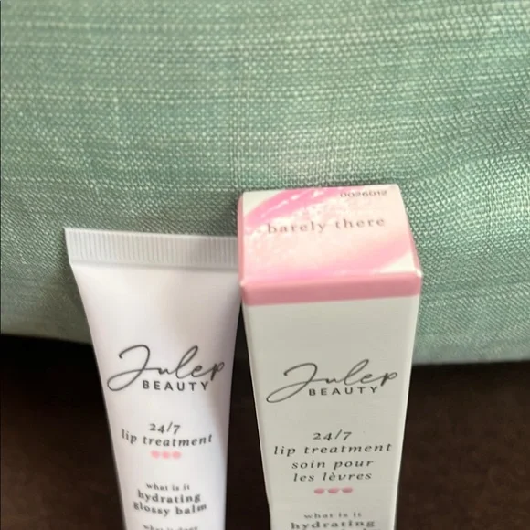 Julep 24/7 Lip Treatment - Moisturizing Pink - Picture 3 of 5